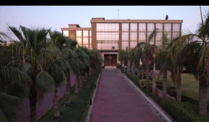 Mhone Delhi (National Capital Territory of India)