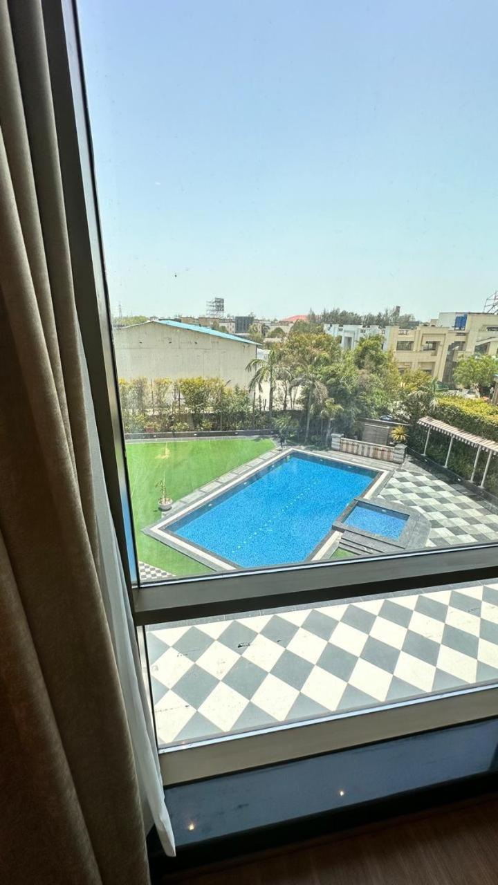 Hotel Mhone 4*
