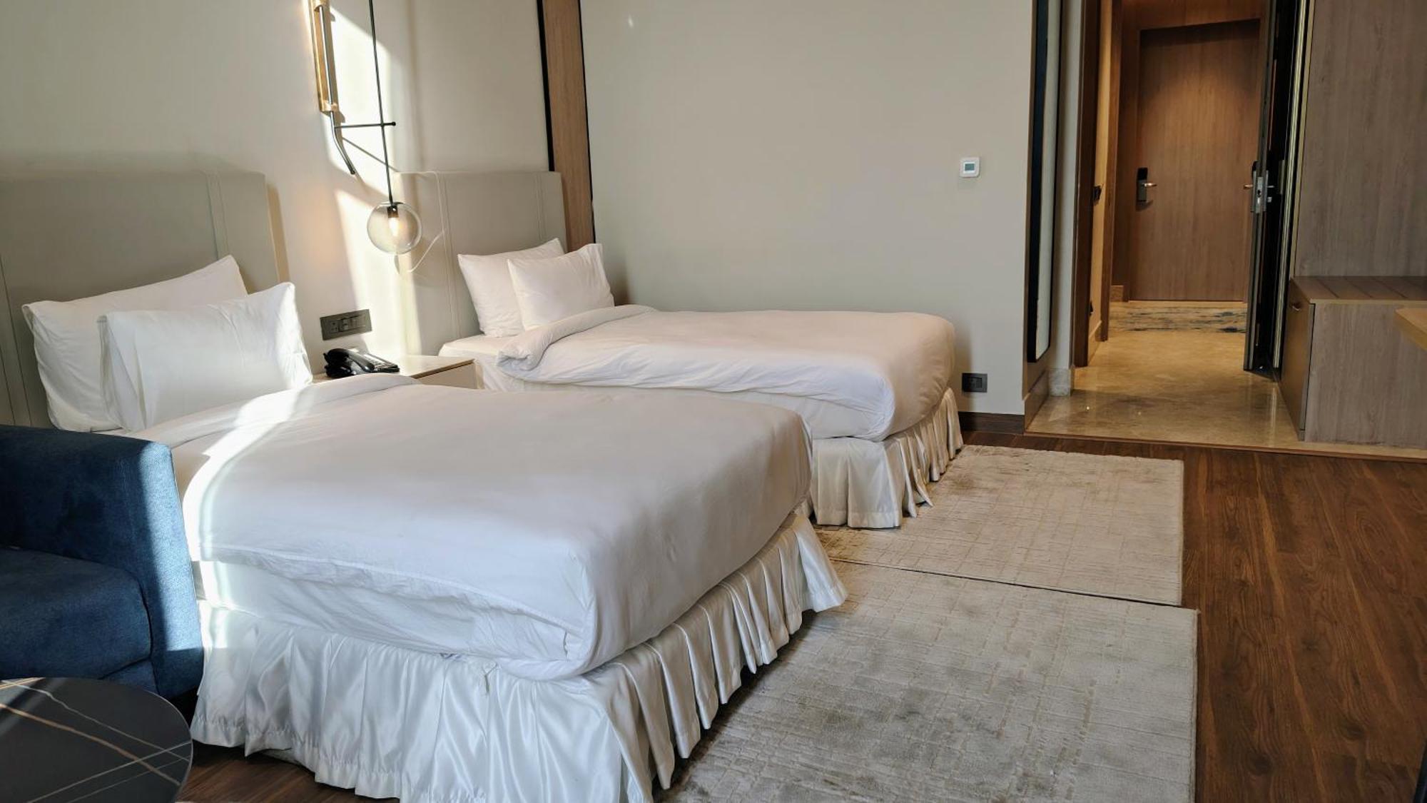 Hotel Mhone
